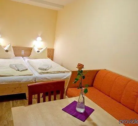 Hotel Jufa - Self Check-in 3*
