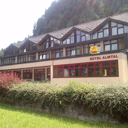 Jufa Hotel 3*
