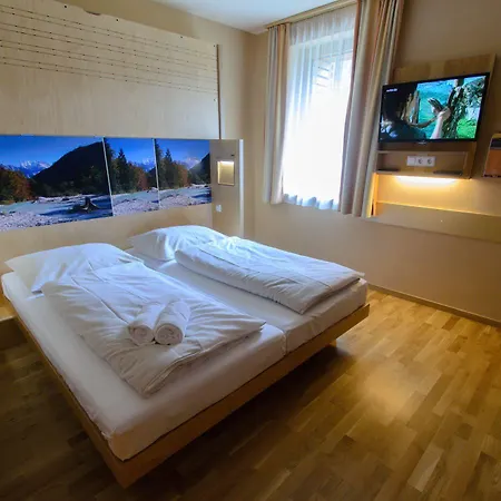 Hotel Jufa Gruenau im Almtal